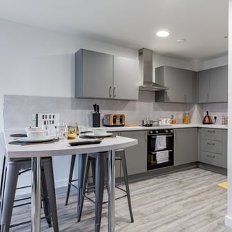 Premium En Suite - Image 9